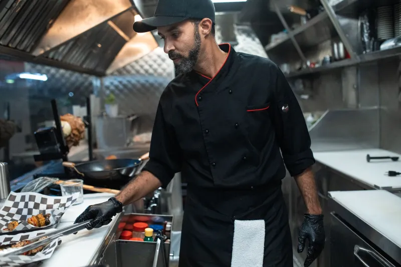 Parked and Dangerous: The Rogue Chefs Ditching White Tablecloths for Truck Windows